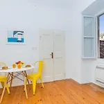 Lovely Apartments In The City Centre By Irundo