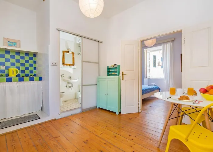 Lovely Apartments In The City Centre By Irundo