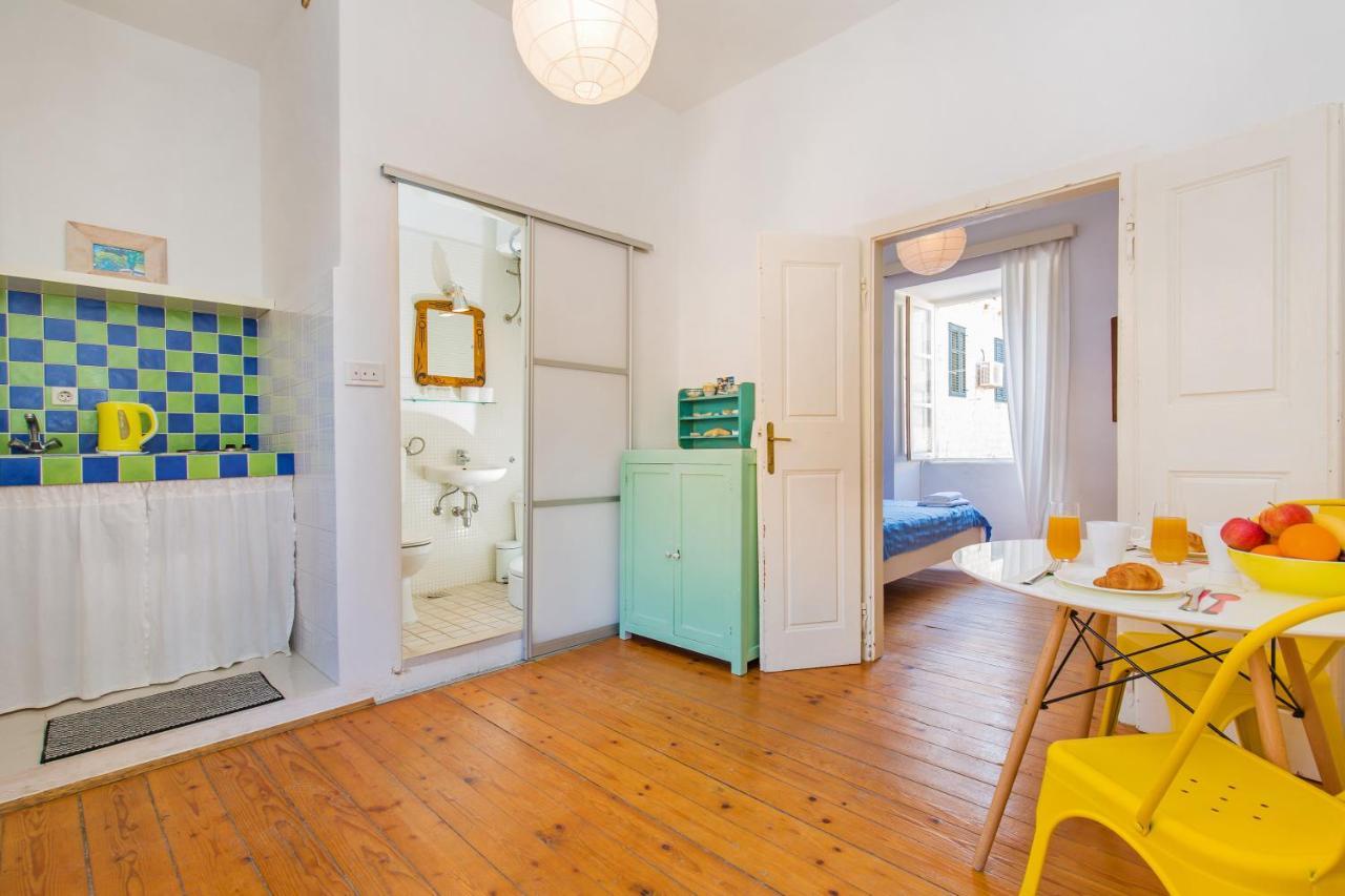 Lovely In The Centre By Irundo Apartment